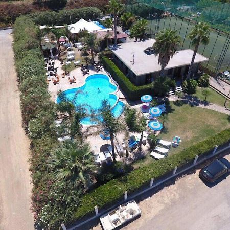 Il Geranio - Resort & Suites Acquedolci Ngoại thất bức ảnh